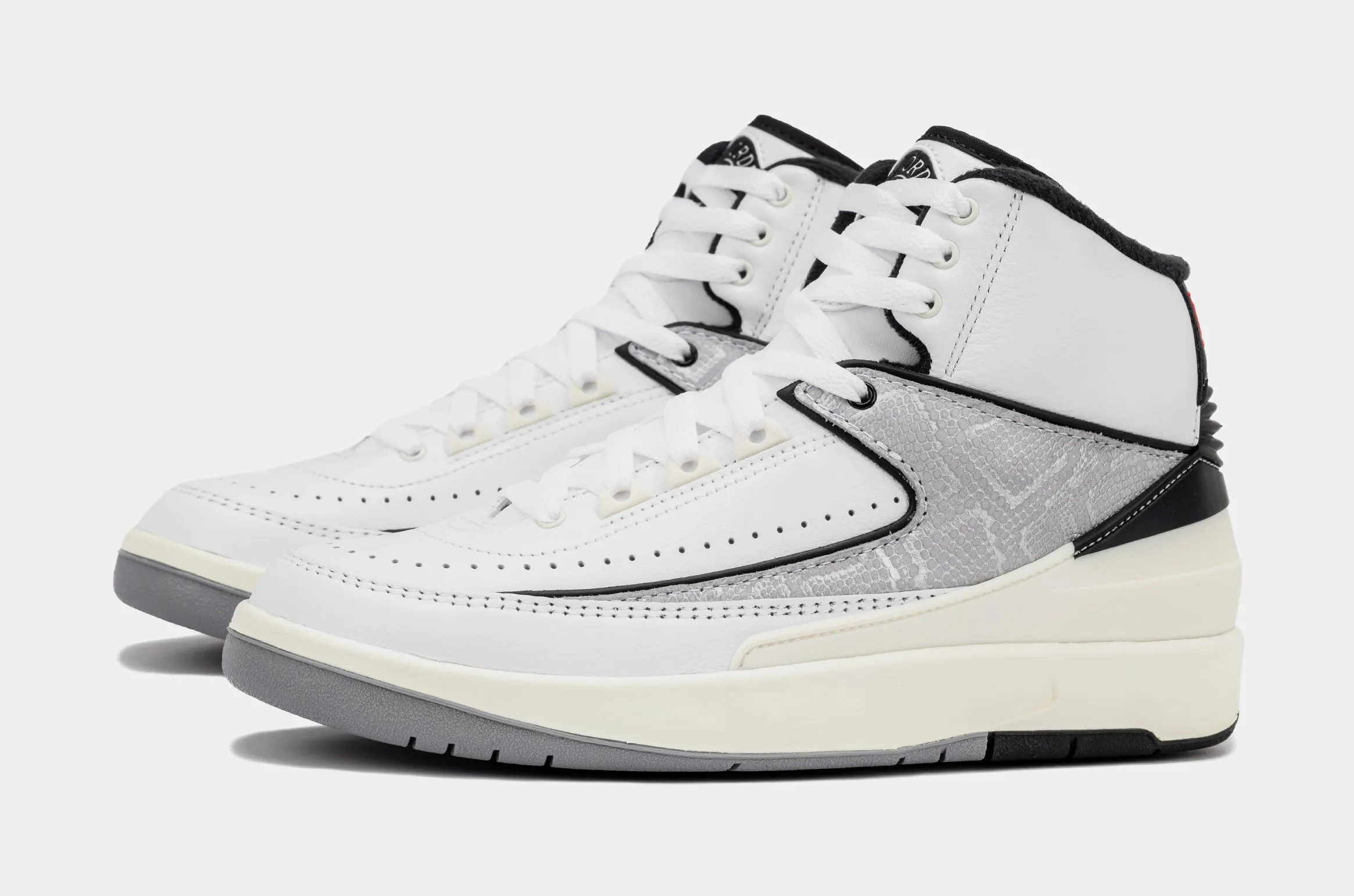 Air Jordan 2 Retro Python Grade School Lifestyle Shoes (White/Fire Red/Black/Sail/Cement Grey)