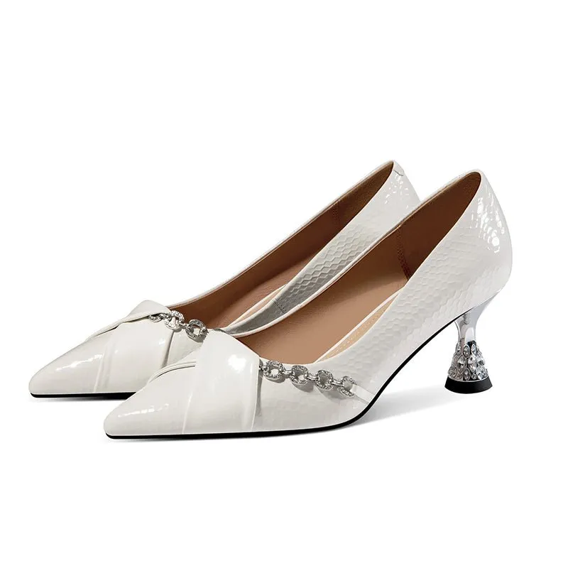 Chic Embossed Pointed Toe Slip-on Pumps