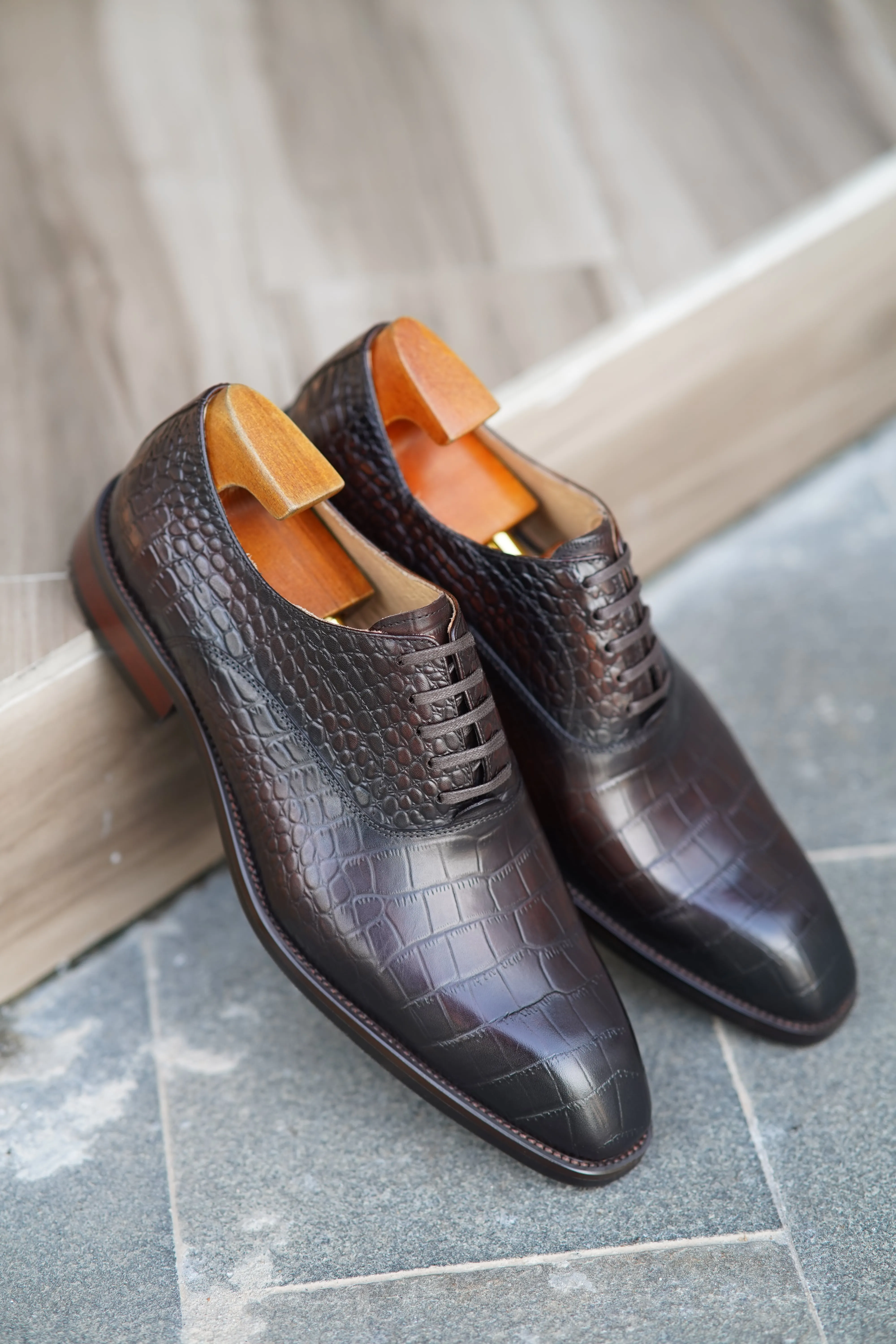 Handmade Burgundy Oxford Shoes