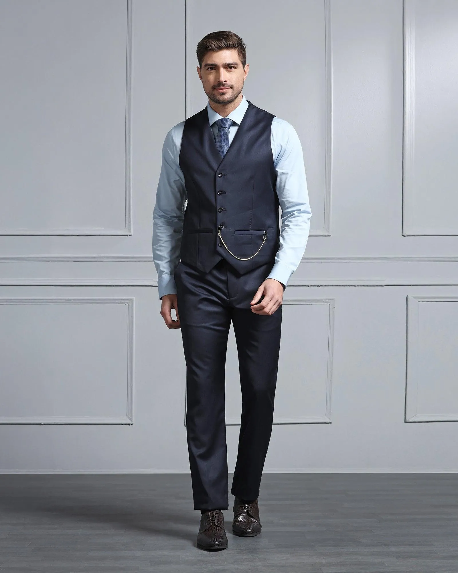 Luxe Three Piece Navy Solid Formal Suit - Jetz