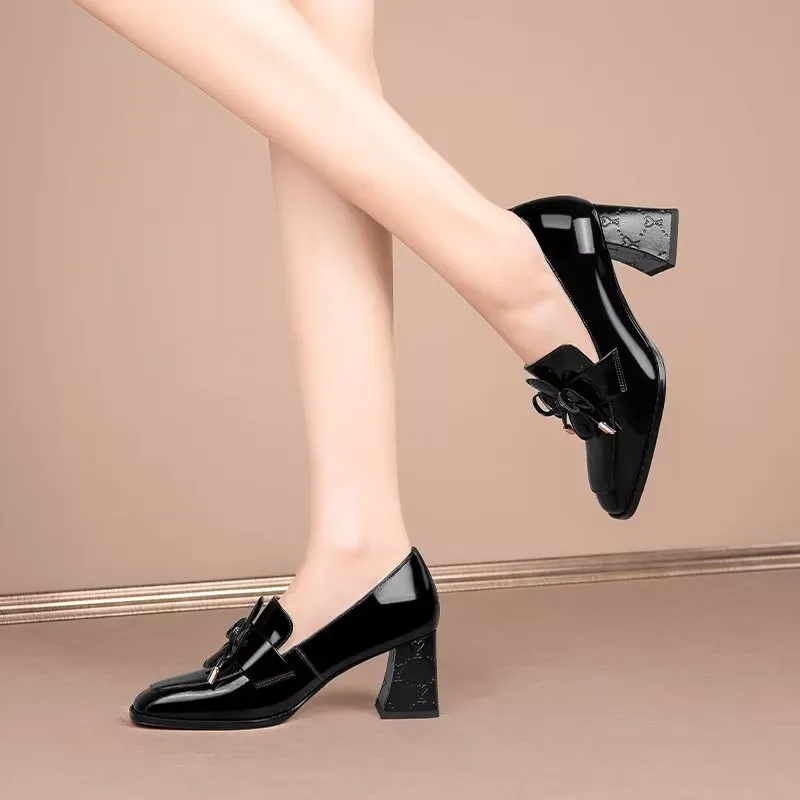 Modish Bow Fashion Slip On Low-med Heels