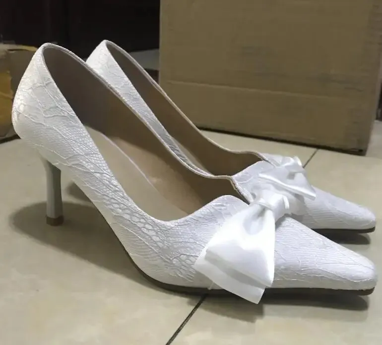 TAVIMART  -  French Style Woman Bowtie Kitten Heels Lace Pumps Female Satin Butterfly knot Wedding Shoes Pointed Toe Bridal Elegant heels